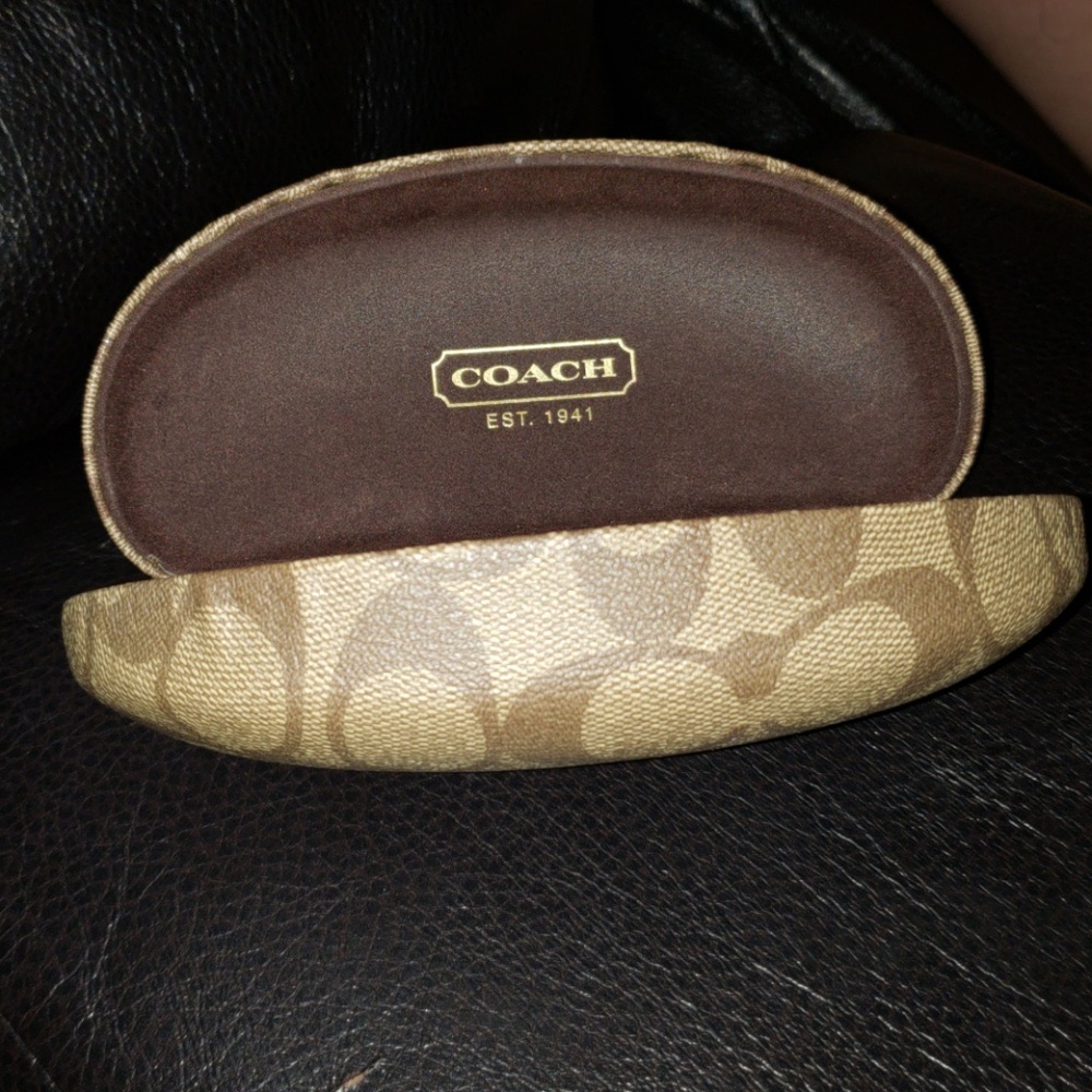 Authentic Coach Case - Picture 3 of 5